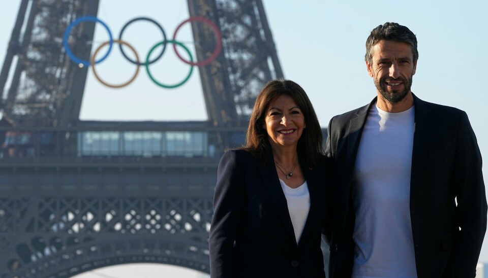 Paris-ordfører Anne Hidalgo hevder at Emmanuel Macron risikerer at OL-festen blir spolert som følge av valget. Paris-ordfører Anne Hidalgo hevder at Emmanuel Macron risikerer at OL-festen blir spolert som følge av valget. Foto: Michel Euler / AP / NTB