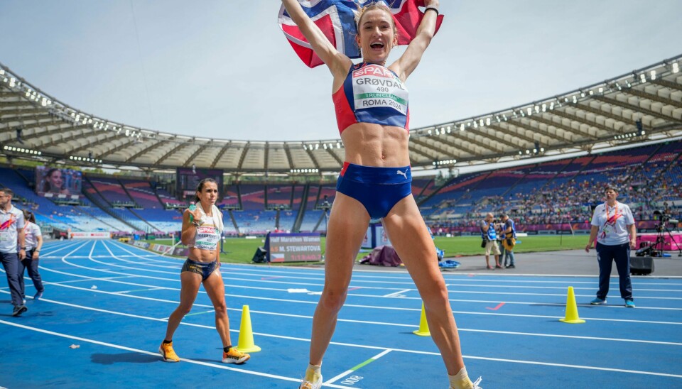 Karoline Bjerkeli Grøvdal gir opp å løpe 10.000 meter i OL. I Roma tok hun EM-sølv. Karoline Bjerkeli Grøvdal gir opp å løpe 10.000 meter i OL. Foto: Heiko Junge / NTB