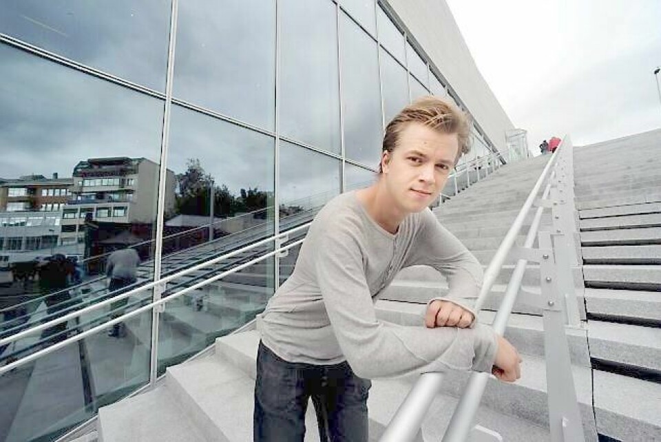 - Eg gler meg til konsert med Trondheim Jazzorkester, seier Marius Neset på plass i Molde. FOTO: VIDAR RUD
