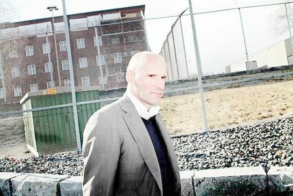 I et intervju med NRK P2 sier Lippestad at han forsøker å forstå Breivik: - Han kategoriserer mennesker i enorme grupper, sier han. FOTO: MARTIN MOLAND