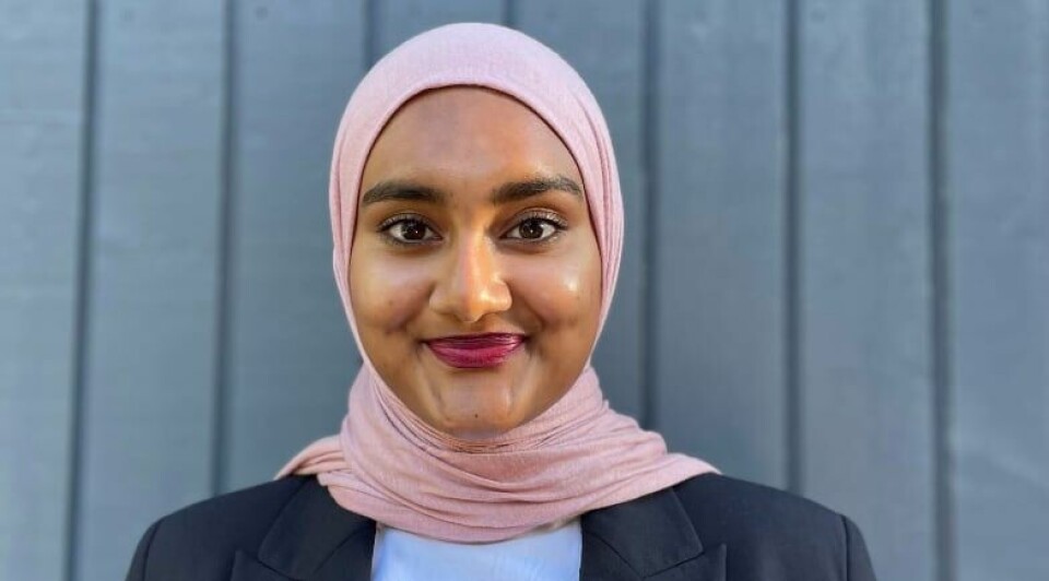 Det er så urettferdig, fordi hijaben min er min egenvalgte og uvurderlige frihet, skriver Tamina Sheriffdeen Rauf om å bli skjelt ut på jobb. Det er så urettferdig, fordi hijaben min er min egenvalgte og uvurderlige frihet, skriver Tamina Sheriffdeen Rauf om å bli skjelt ut på jobb.