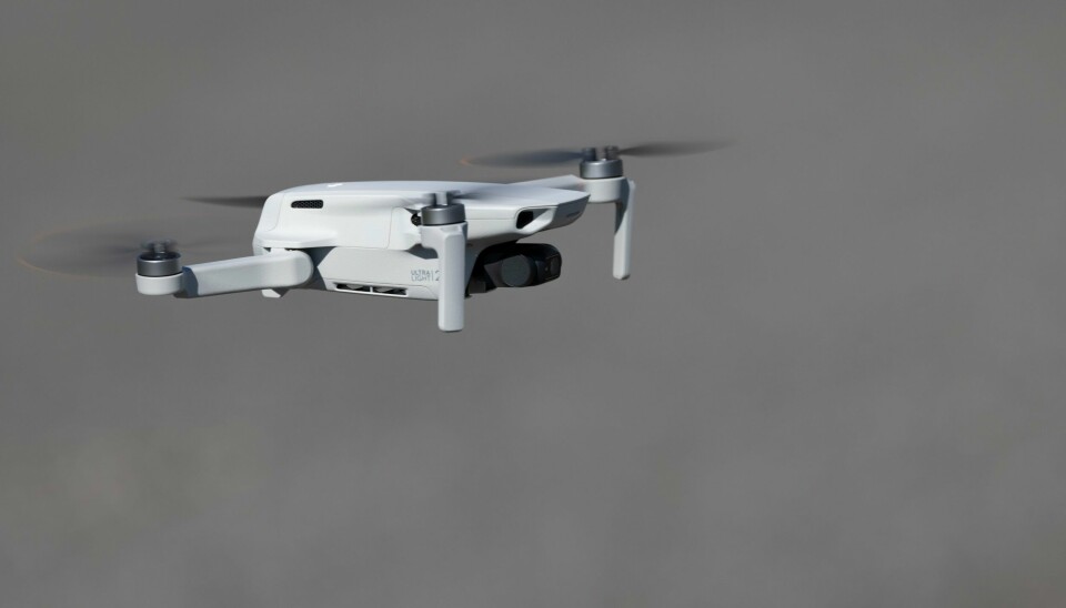 Illustrasjonsfoto. All ulovleg droneflyging rundt norske flyplassar blir melde til politiet av Avinor.Foto: Geir Olsen / NTB / NPK