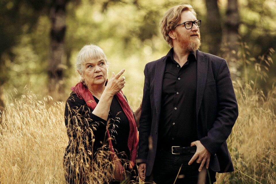 Anne Marit Jacobsen og jazzpianist Helge Lien skal Østfold rundt med sin konsertforestilling, i regi av Østfold Internasjonale Teater, hvor de også har premiere 13. oktober. Sammen med jazzpianist Helge Lien vil Anne Marit Jacobsen ta publikum med på en lyrisk reise i Inger Hagerups verden.