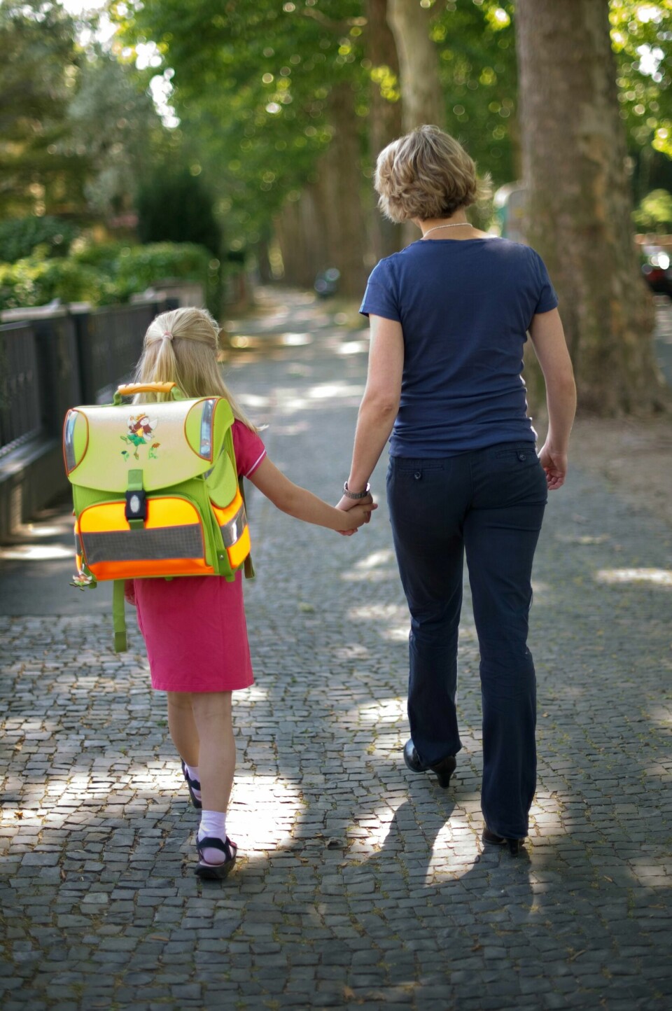 Titusener starter nå på skolen som 5-åringer. Er det beste for disse barna? Kan gutter ha andre behov enn jenter? .
