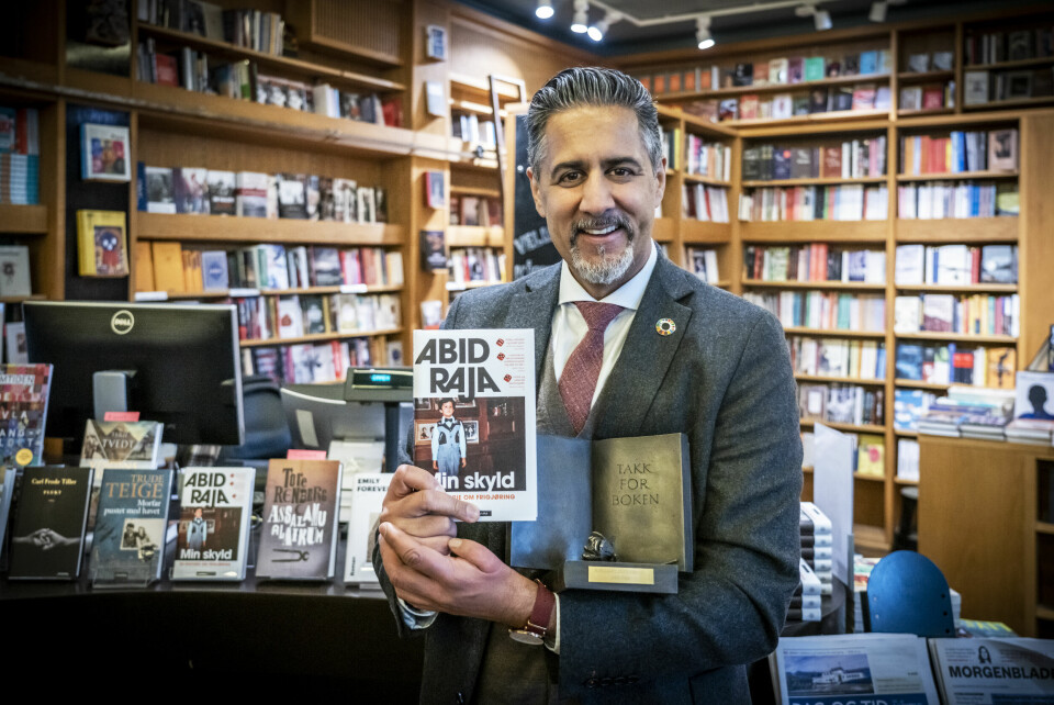 Oslo 20211123. Abid Raja vant årets Bokhandlerpris med boka «Min skyld» under et arrangement på Litteraturhuset i Oslo tirsdag.Foto: Ole Berg-Rusten / NTB (ONSDAG) Foto: Ole Berg-Rusten / NTB