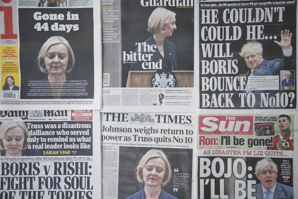 Britiske forsider var fredag preget av både Liz Truss' avgang og muligheten for Boris Johnson-comeback. Britiske forsider var fredag preget av både Liz Truss' avgang og muligheten for Boris Johnson-comeback.
