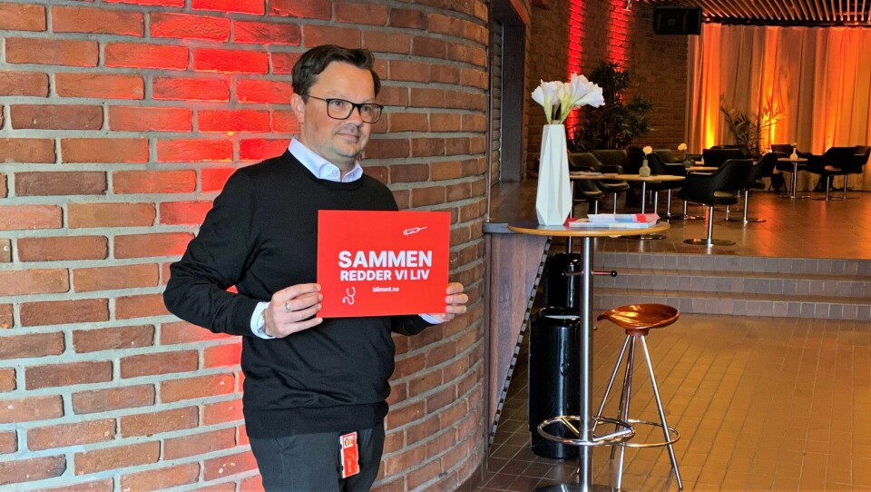 Varaordfører og komitéleder for TV-aksjonen i Fredrikstad, Atle Ottesen (Ap) er godt fornøyd med resultatet av innsamlingen. Selv fikk han inn 600 kroner i sin digitale bøsse. Varaordfører Atle Ottesen (Ap) i Fredrikstad kommune promoterer TV-aksjonen 2022 til inntekt for Leger Uten Grenser.
