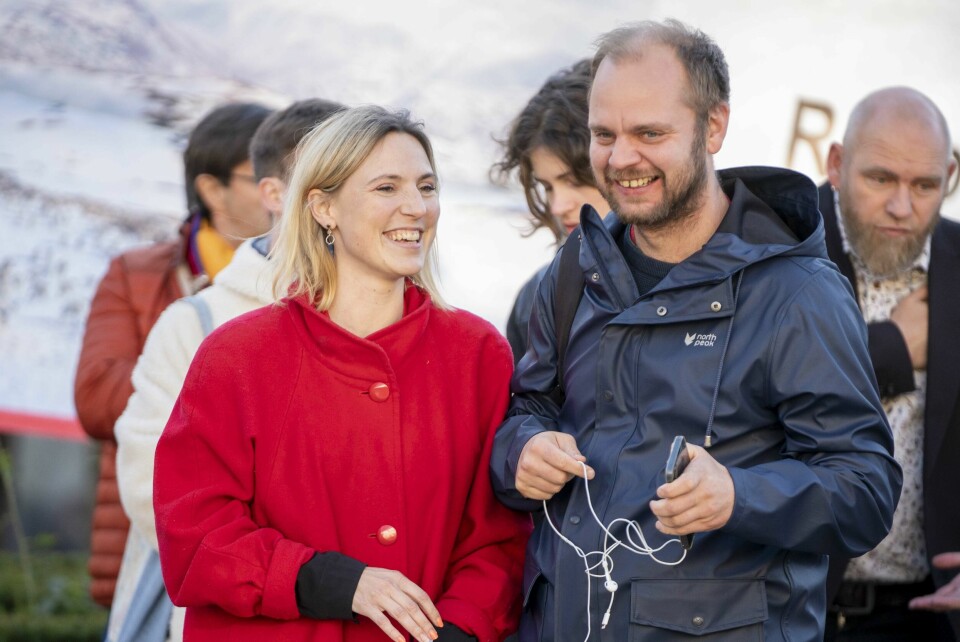 Rødts Sofie Marhaug og Mímir Kristjánsson under en markering av ettårsdagen for Fosen-dommen. Rødts Sofie Marhaug og Mímir Kristjánsson under en markering av ettårsdagen for Fosen-dommen.