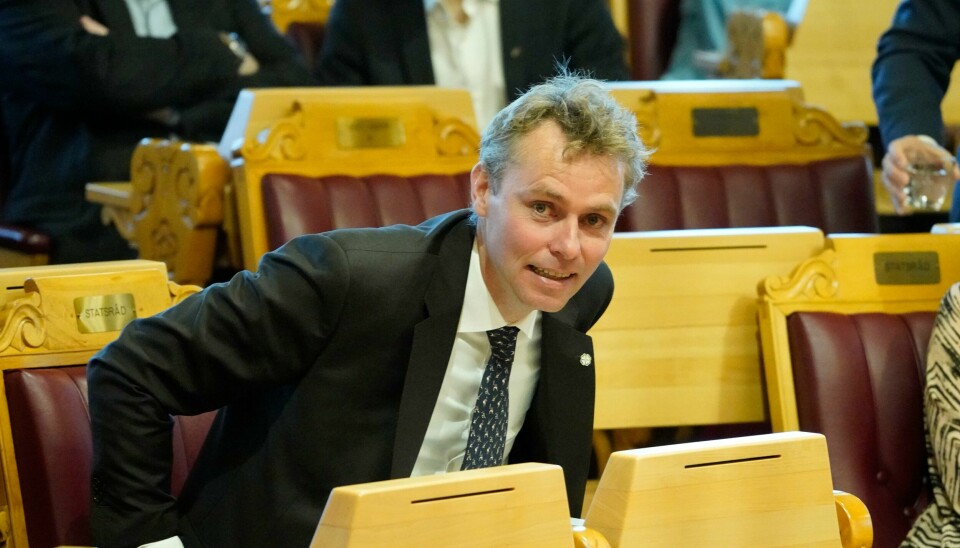 Artikkelforfatterne ber statsråd Ola Borten Moe (bildet), regjeringen og Stortinget om å vurdere hva en ordning med skolepenger for utenlandske studenter kommer til å koste. Både økonomisk og i konsekvenser for norsk forskning. I en tid med klimakrise og andre store globale utfordringer, blir forskning og utdanning på tvers av grenser stadig viktigere.