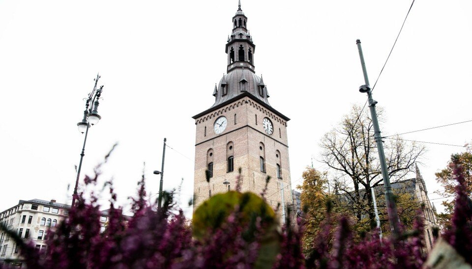 Den norske kirke har opprettet en egen nettportal som skal gjøre det enklere å ta fatt i ukultur i kirken. Illustrasjonsfoto. Partene i lønnsoppgjøret for ansatte i Den norske kirke er enige. Foto: Annika Byrde / NTB