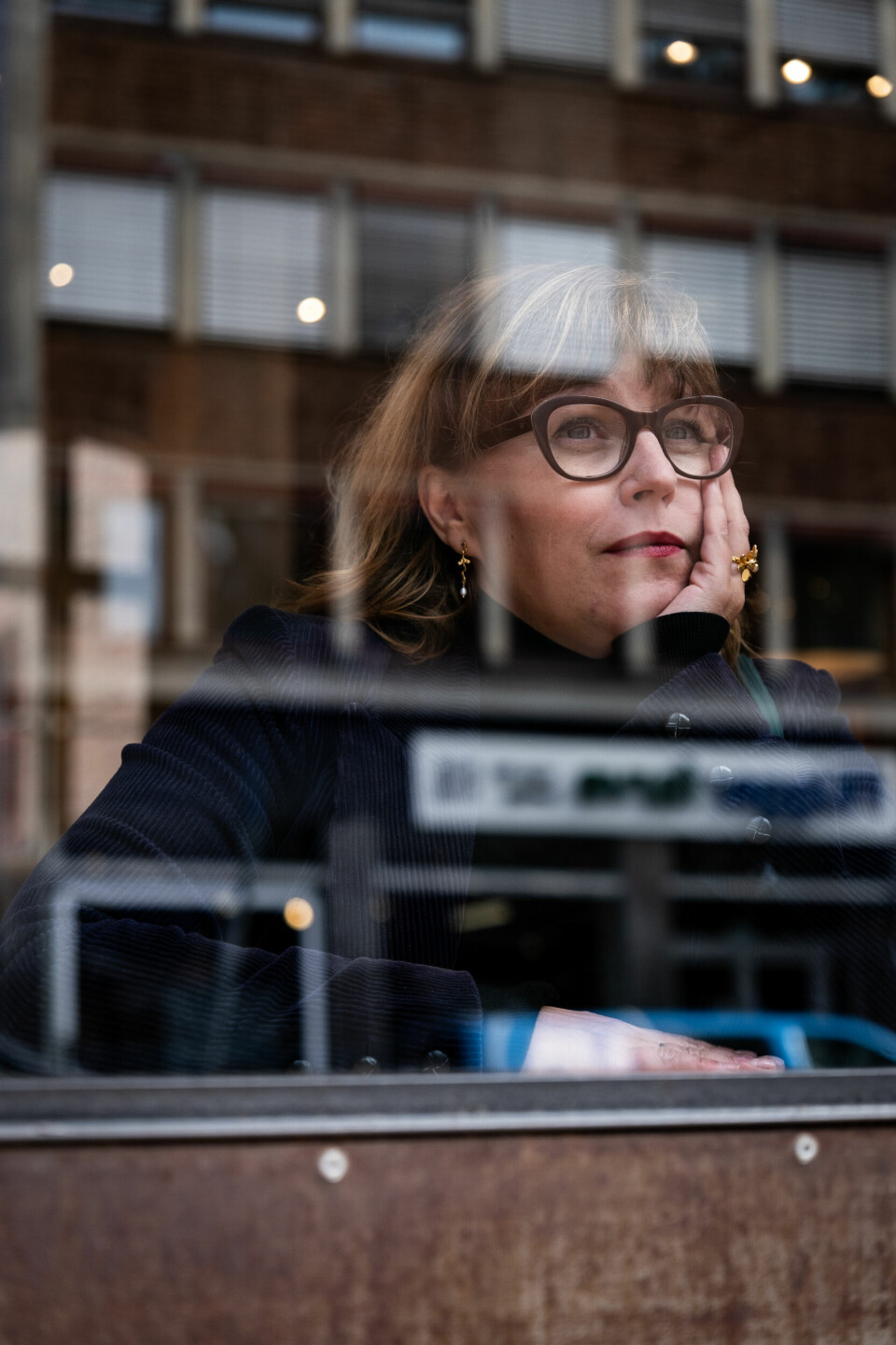 LIVSLANG ENSOMHET: Hilde Østby har samlet på venner siden tenårene, men har likevel slitt med ensomhet hele livet. Foto: Axel Munthe-Kaas Hærland / NTB LIVSLANG ENSOMHET: Hilde Østby har samlet på venner siden tenårene, men har likevel slitt med ensomhet hele livet. Foto: Axel Munthe-Kaas Hærland / NTB
