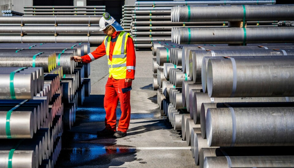 Hydro Aluminium Karmøy er et av Europas største aluminiumsverk.emneord:Norsk industri, industriproduksjon, fabrikk, produksjonsanlegg, aluminium, aluminiumsproduksjon, metaller, metall, alu, materialer, lettmetall, bauxitt, alumina, grunnstoff.Foto: Ole Berg-Rusten / NTB / NPK Hydro Aluminium på Karmøy, Europas største aluminiumsverk. Selskapet leverte svakare driftsresultat i fjerde kvartal i 2023, noko som blant anna kjem av lågare prisar på aluminium.Foto: Ole Berg-Rusten / NTB / NPK