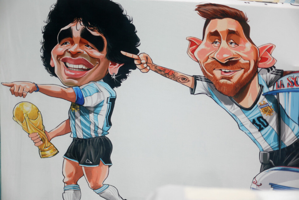 Diego Maradona tok VM-pokalen i 1986. Nå er det Lionel Messis tur. Diego Maradona tok VM-pokalen i 1986. Nå er det Lionel Messis tur.