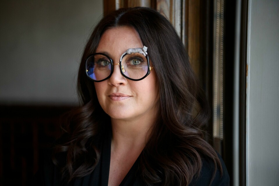 Krimdronningen Camilla Läckberg drar i gang en ny såpeserie for Viaplay. Nå får vi følge krimdronningen Camilla Läckberg på nært hold – i en kommende realityserie. Foto: Jessica Gow/TT