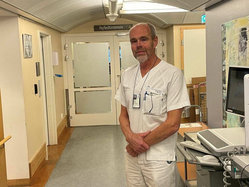 Overlege Sverre Medbø ved nyfødtintensiv ved Rikshospitalet. Overlege Sverre Medbø ved nyfødtintensiv ved Rikshospitalet.