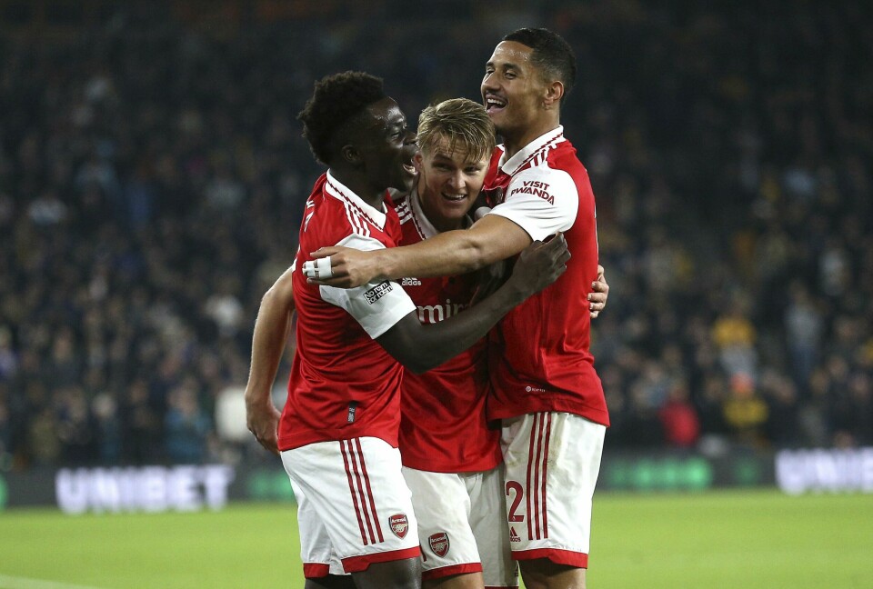 Martin Ødegaard scoret to mål da Arsenal slo Wolverhampton lørdag Martin Ødegaard scoret to mål da Arsenal slo Wolverhampton lørdag. Foto: Nigel French / PA via AP / NTB