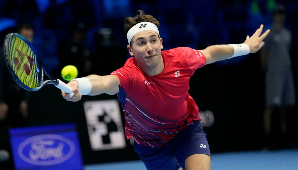 Casper Ruud tapte ATP-finalen i Torino mot Novak Djokovic fra Serbia søndag. Casper Ruud tapte ATP-finalen i Torino mot Novak Djokovic fra Serbia søndag. Foto: AP / Antonio Calanni / NTB.