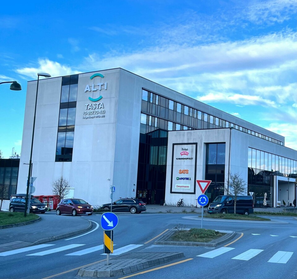 På Alti Tasta opplever senterlederen, butikkeierne og vekterne at ungdommer skaper uro fra tid til annen. På Alti Tasta opplever senterlederen, butikkeierne og vekterne at ungdommer skaper uro fra tid til annen.