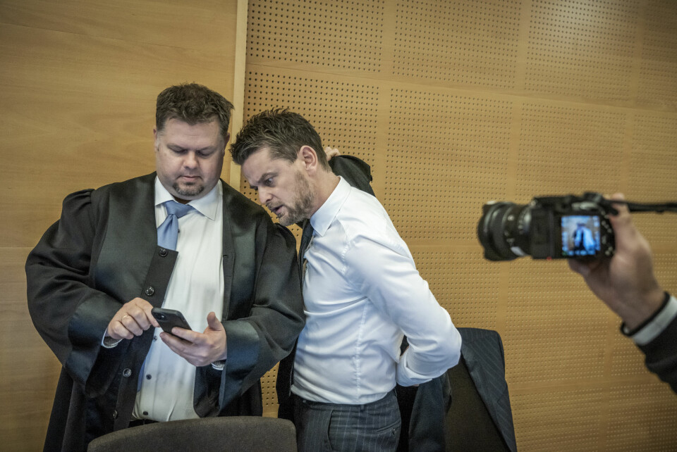 Forsvarerne Stian Bråstein og Stian Kristensen under rettssaken mot mannen som er tiltalt for å ha drept 17 år gamle Birgitte Tengs i mai 1995. Forsvarerne Stian Bråstein og Stian Kristensen under rettssaken mot mannen som er tiltalt for å ha drept 17 år gamle Birgitte Tengs i mai 1995.