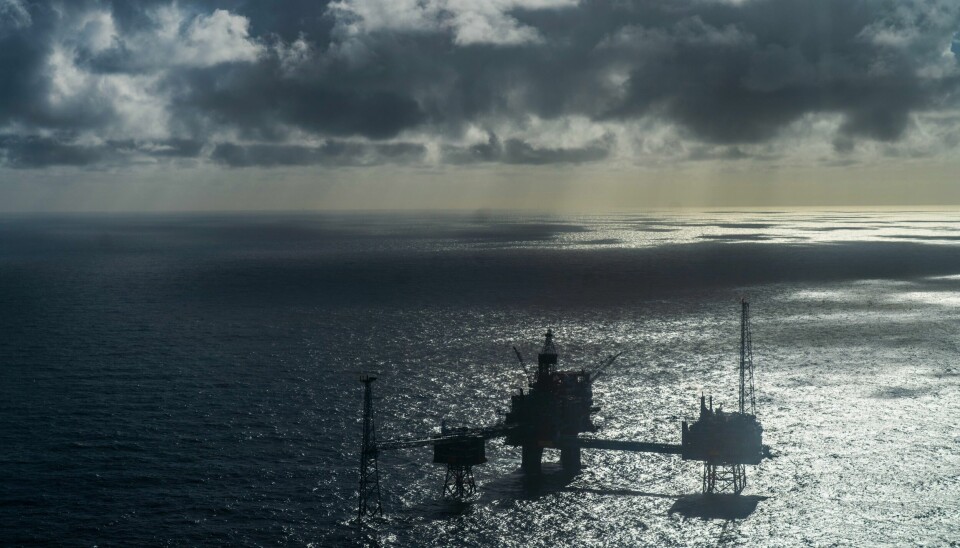 Norge har tjent 1.300 milliarder kroner på olje og gass i år. Verdens forbruk av fossil brensel bidrar til store CO2-utslipp og global oppvarming. Foto: AP / NTB
