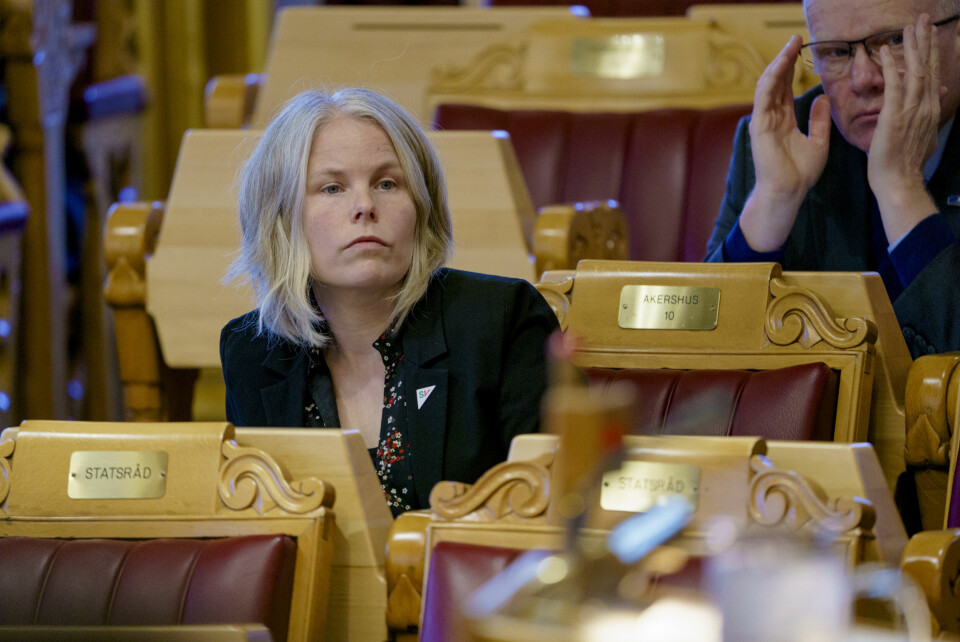 Kirsti Bergstø (SV) vil sikre at engangsutbetalingen ikke avkortes. Kirsti Bergstø (SV) mener det er viktig at kontrollkomiteen får tilgang til en usladdet versjon av Nav-rapporten fra 2014.Foto: Stian Lysberg Solum / NTB
