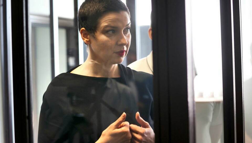 Den belarusiske opposisjonslederen Maria Kolesnikova i retten i Minsk i august i fjor. Hun soner nå en elleve år lang dom for å arrangere demonstrasjoner mot regimet. Den belarusiske opposisjonslederen Maria Kolesnikova i retten i Minsk i august i fjor. Hun soner nå en elleve år lang dom for å arrangere demonstrasjoner mot regimet. Foto: Ramil Nasibulin / BelTA / AP / NTB