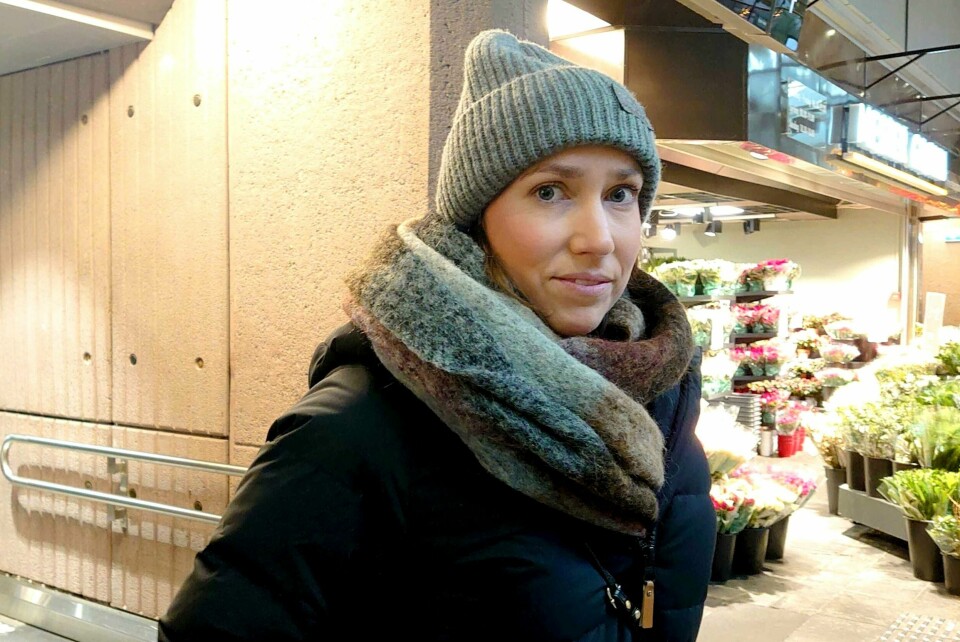 Lene Stokkebek var passasjer på et av togene som satt fast i Romeriksporten mandag. Lene Stokkebekk var på et av togene som satt fast i Romeriksporten mandag.