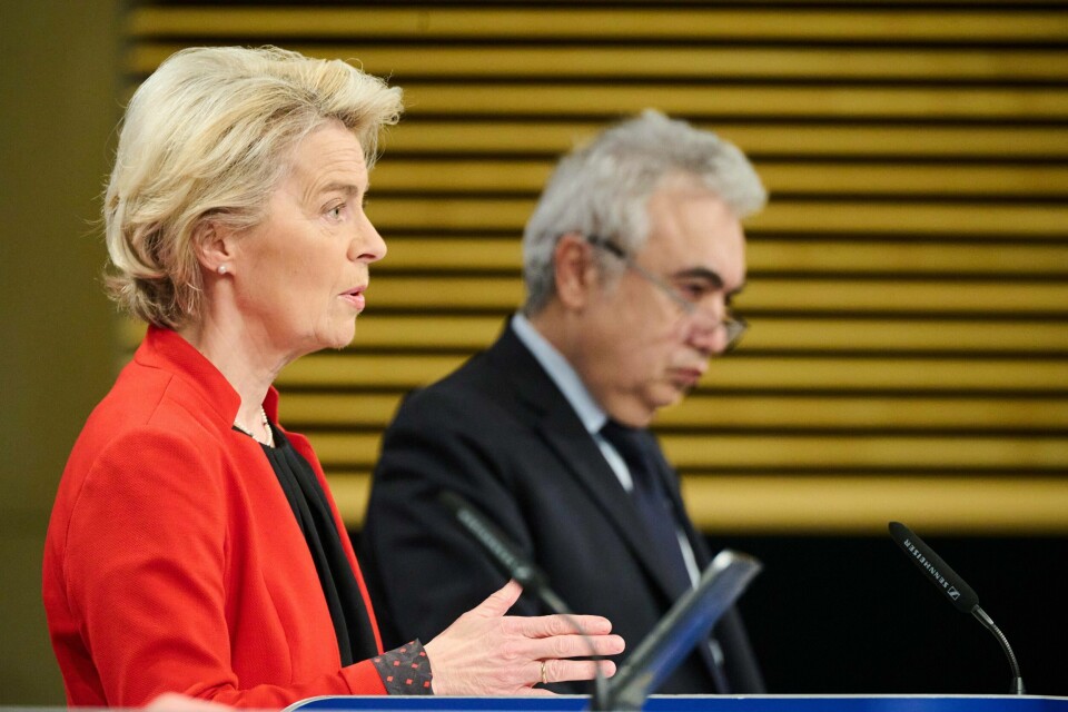 EU-kommisjonens president Ursula von der Leyen og IEA-sjef Fatih Birol under presentasjonen av IEAs rapport. EU-kommisjonens president Ursula von der Leyen og IEA-sjef Fatih Birol