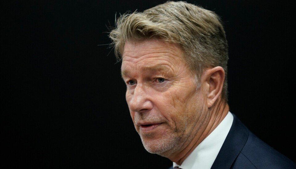 Olje- og energiminister Terje Aasland (Ap) sier det er ingen enkle løsninger for å få ned strømprisen. Olje- og energiminister Terje Aasland (Ap) sier det er ingen enkle løsninger for å få ned strømprisen.