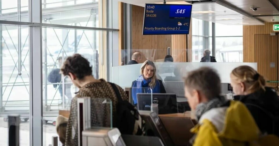 – Det er litt vanskelig å snakke om. Jeg har ikke gjort det på mange år. Da dette skjedde med meg, var det ikke så vanlig at passasjerene oppførte seg truende, sier Rebecca Høitomt Murray. – Det er litt vanskelig å snakke om. Jeg har ikke gjort det på mange år. Da dette skjedde med meg, var det ikke så vanlig at passasjerene oppførte seg truende, sier Rebecca Høitomt Murray.