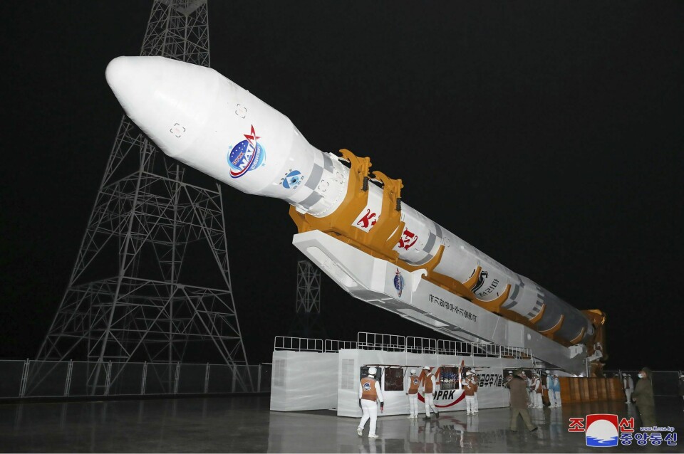 En nordkoreansk satellittoppskyting tirsdag har ført til økt spenning med naboen i sør. En nordkoreansk satellittoppskyting tirsdag har ført til økt spenning med naboen i sør. Foto: KCNA / AP / NTB