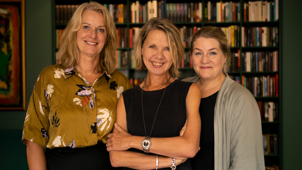 F.v. Elisabeth Thorsen, Pia Beate Pedersen og Cecilie Benneche, som sammen har skrevet «Presten, psykologen og gærningen». F.v. Elisabeth Thorsen, Pia Beate Pedersen og Cecilie Benneche, som sammen har skrevet «Presten, psykologen og gærningen».