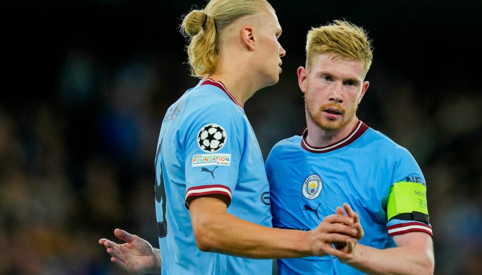 Kevin De Bruyne (t.h.) tror Erling Braut Haaland (t.v.) kan score over 800 mål i løpet av karrieren. Kevin De Bruyne (t.h.) tror Erling Braut Haaland (t.v.) kan score over 800 mål i løpet av karrieren.Foto: Fredrik Varfjell / NTB