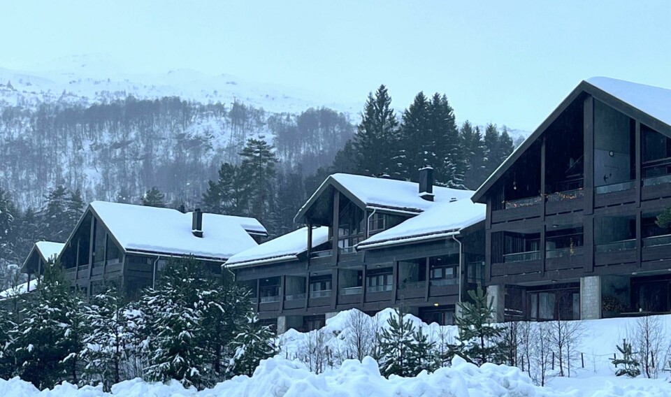 Hytteleiligheter ved Sauda Skisenter. Lokal megler ser at der både er færre hytter til salgs og at færre er interessert i å kjøpe hytte. Hytteleiligheter ved Sauda Skisenter. Lokal megler ser at der både er færre hytter til salgs og at færre er interessert i å kjøpe hytte.