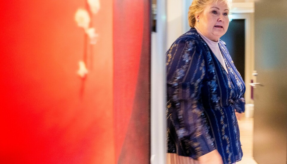 Høyre-leder Erna Solberg står ved at ektemannen tjente 1,8 millioner kroner på aksjespekulasjon, selv om det ellers er feil i listen over transaksjoner. Høyre-leder Erna Solberg står ved at ektemannen tjente 1,8 millioner kroner på aksjespekulasjon, selv om det ellers er feil i listen over transaksjoner. Foto: Javad Parsa / NTB
