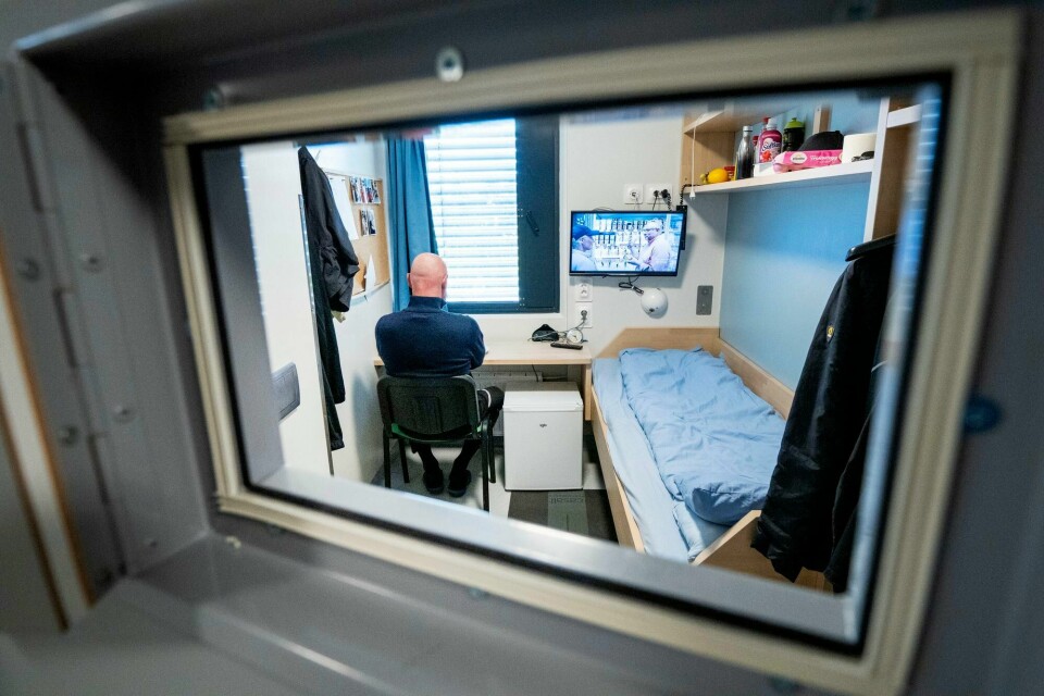 Samfunnet skal gi lovbrytere mulighet til integrering på like vilkår etter endt soning. Men hvorfor er frihetsberøvelse nok straff for noen, mens andre blir varig utvist fra landet, spør Elina Panea Berg. Fengsel