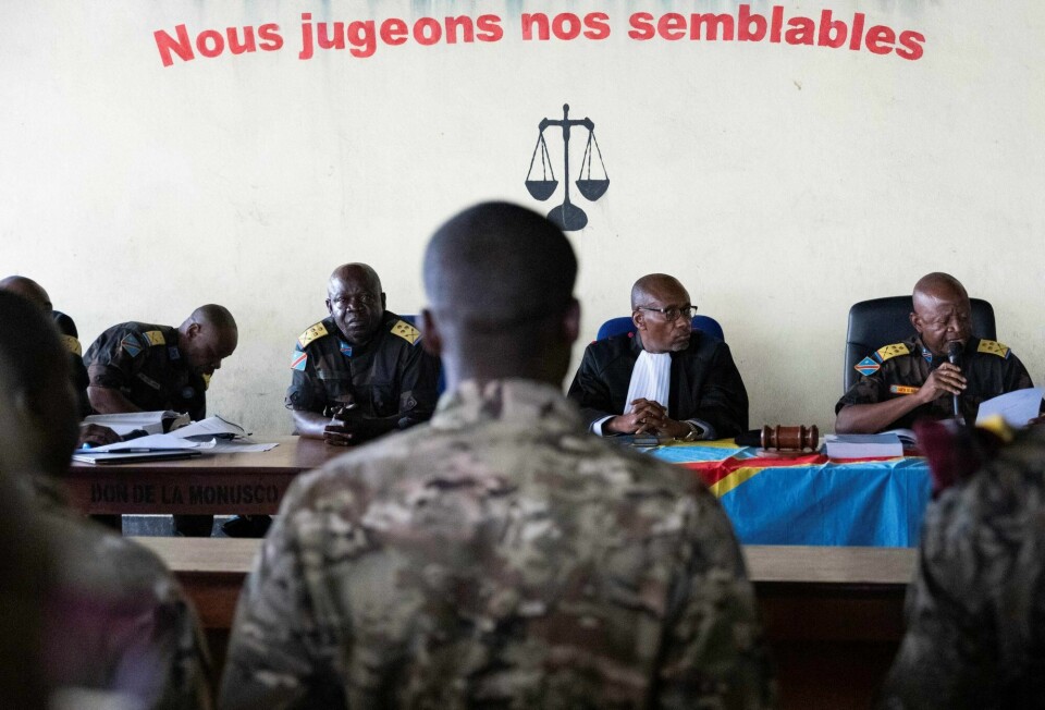 Det er ikke utført henrettelser i Kongo de siste 20 årene, og dommene blir systematisk omgjort til livstid i fengsel. Her fra rettssaken. Det er ikke utført henrettelser i Kongo de siste 20 årene, og dommene blir systematisk omgjort til livstid i fengsel. Her fra rettssaken.
