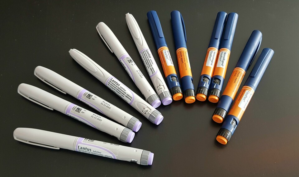 Forskerne håper det er mulig å stoppe et virus før det ødelegger alle cellene som produserer insulin, som diabetikere tar for eksempel ved hjelp av slike insulinpenner. Foto: Linus Røvik Hauge / NTB Bildet viser insulin.