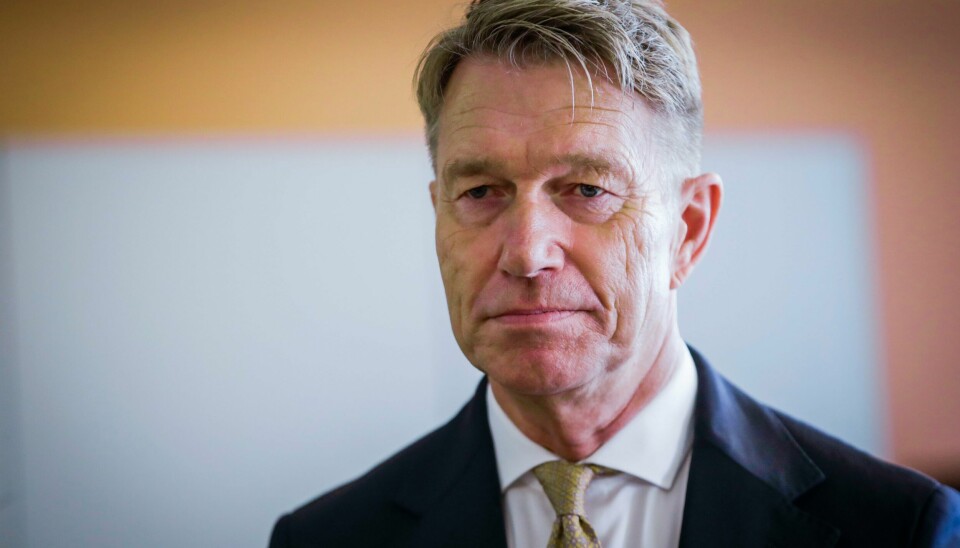 Olje- og energiminister Terje Aasland (Ap) sier at regjeringen følger med på situasjonen rundt den nye gasslekkasjen i Østersjøen. Olje- og energiminister Terje Aasland (Ap) foreslår ekstra midler til NVEs arbeid. Foto: Emilie Holtet / NTB