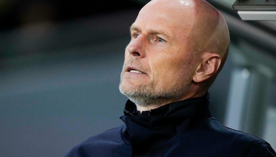 Håpet om å fikse EM-billett i høst er ute for Ståle Solbakken og hans landslag, men det er fortsatt mulig å håpe på hjelp som gjør at det blir nasjonsligaomspill om EM-plass i mars. Håpet om å fikse EM-billett i høst er ute for Ståle Solbakken og hans landslag, men det er fortsatt mulig å håpe på hjelp som gjør at det blir nasjonsligaomspill om EM-plass i mars. Foto: Fredrik Varfjell / NTB