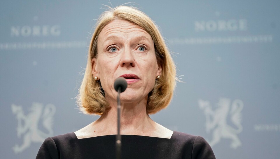 Det er fortsatt om lag 200 nordmenn igjen i Israel og Palestina som ønsker assistanse til utreise, sier utenriksminister Anniken Huitfeldt. Utenriksminister Anniken Huitfeldt (Ap) fordømmer Israels blokade av Gaza.Foto: Annika Byrde / NTB