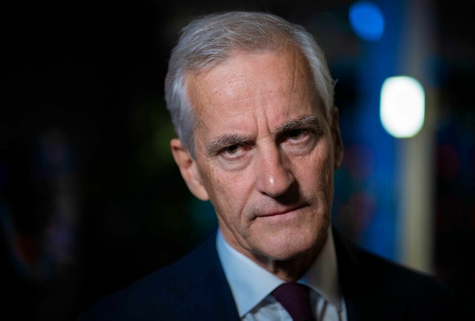 Statsminister Jonas Gahr Støre (Ap) skryter av å ha reversert kuttet i brillestøtte, men bevilgingene til ordningen er nesten tilbake på gammelt nivå. Oslo 20230925. Statsminister Jonas Gahr Støre møter generalsekretær i Røde Kors i Ukraina, Makym Dotsenko.Foto: Ole Berg-Rusten / NTB