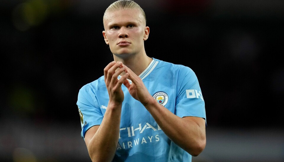Erling Braut Haaland fra Bryne spiller på landslaget og Manchester City Erling Braut Haaland fikk ikke hovedrollen i storkampen mellom Manchester City og Arsenal søndag. Foto: Kirsty Wigglesworth / AP / NTB