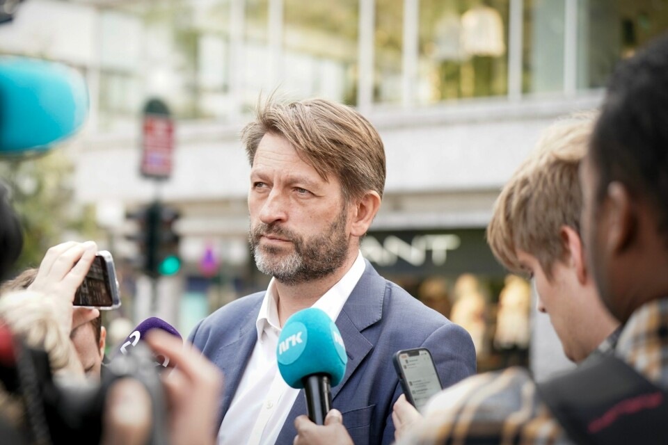 Eirik Lae Solberg. Byrådslederkandidat Erling Lae Solberg (H) utenfor Høyres hus der de inviterte Frp, Venstre og KrF tirsdag. Foto: Annika Byrde / NTB