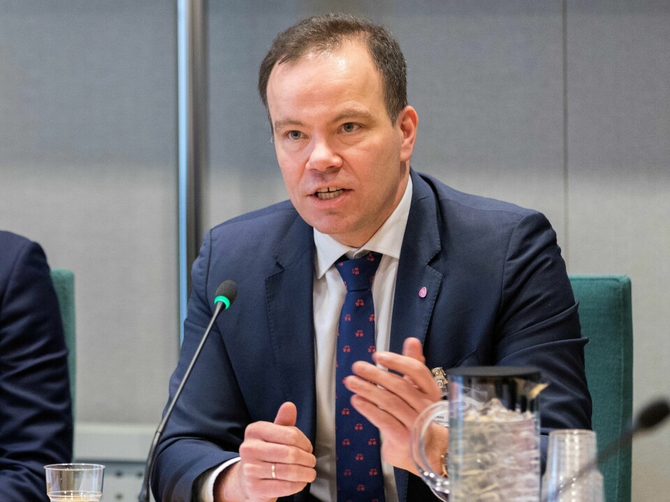 Tomas Norvoll, statssekretær i Arbeids- og inkluderingsdepartementet, sier de ønsker å få flere til å stå lengre i jobb med den nye ordningen. Tomas Norvoll, fylkesrådsleder i Nordland, går av og blir statssekretær.