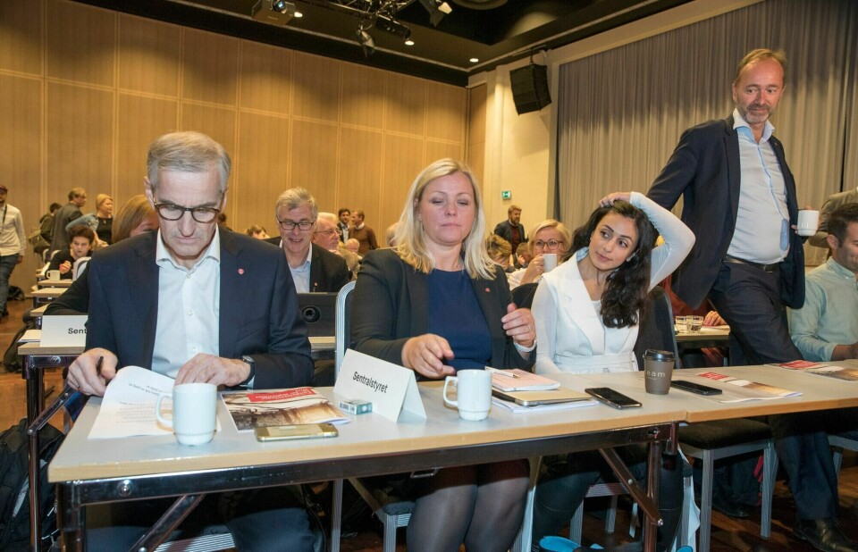 Landsstyremøtet i Arbeiderpartiet i 2017. Fra venstre: Jonas Gahr Støre, Kjersti Stenseng, Hadia Tajik og Trond Giske. Landsstyremøtet i Arbeiderpartiet i 2017. Fra venstre: Jonas Gahr Støre, Kjersti Stenseng, Hadia Tajik og Trond Giske.