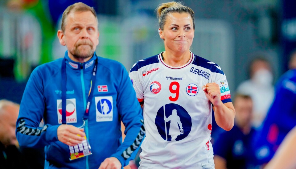 Landslagssjef Thorir Hergeirsson og Nora Mørk. Landslagssjef Thorir Hergeirsson og Nora Mørk.