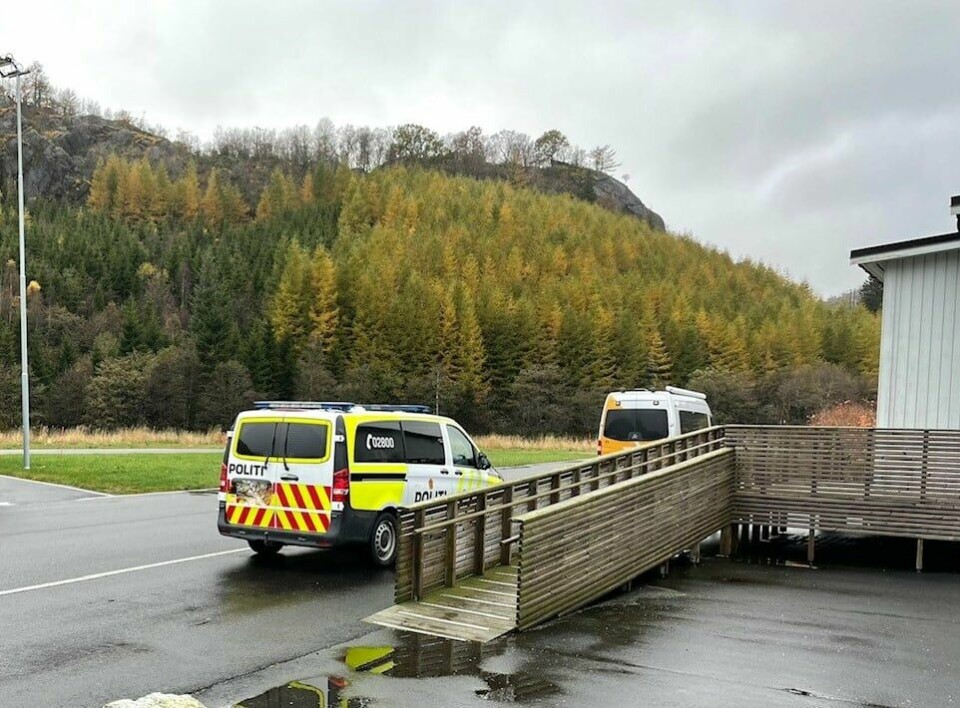 En fører ble anmeldt etter å ha kjørt med uregistert personbil og manglende førerkort under fredagens kontroll på Krossmoen. En fører ble anmeldt etter å ha kjørt med uregistert personbil og manglende førerkort under fredagens kontroll på Krossmoen.