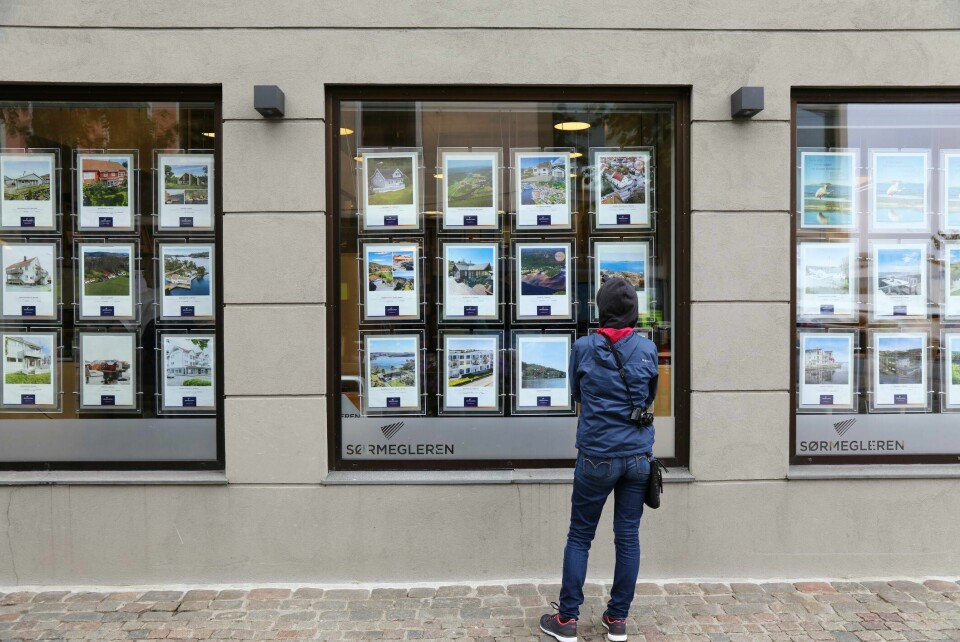 Rente- og prisøkninger hindrer oss ikke i å realisere drømmene om bolig, hytte og bil Boliglån er det siste som blir sendt til inkasso.