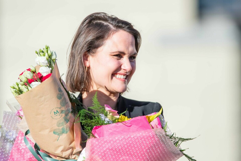 Kunnskapsminister Kari Nessa Nortun (Ap) fortjener blomster for at hun skjerper regelverket for private barnehager, mener Dagsavisen. Kunnskapsminister Kari Nessa Nortun (Ap) fortjener blomster for at hun skjerper regelverket for private barnehager, mener Dagsavisen.